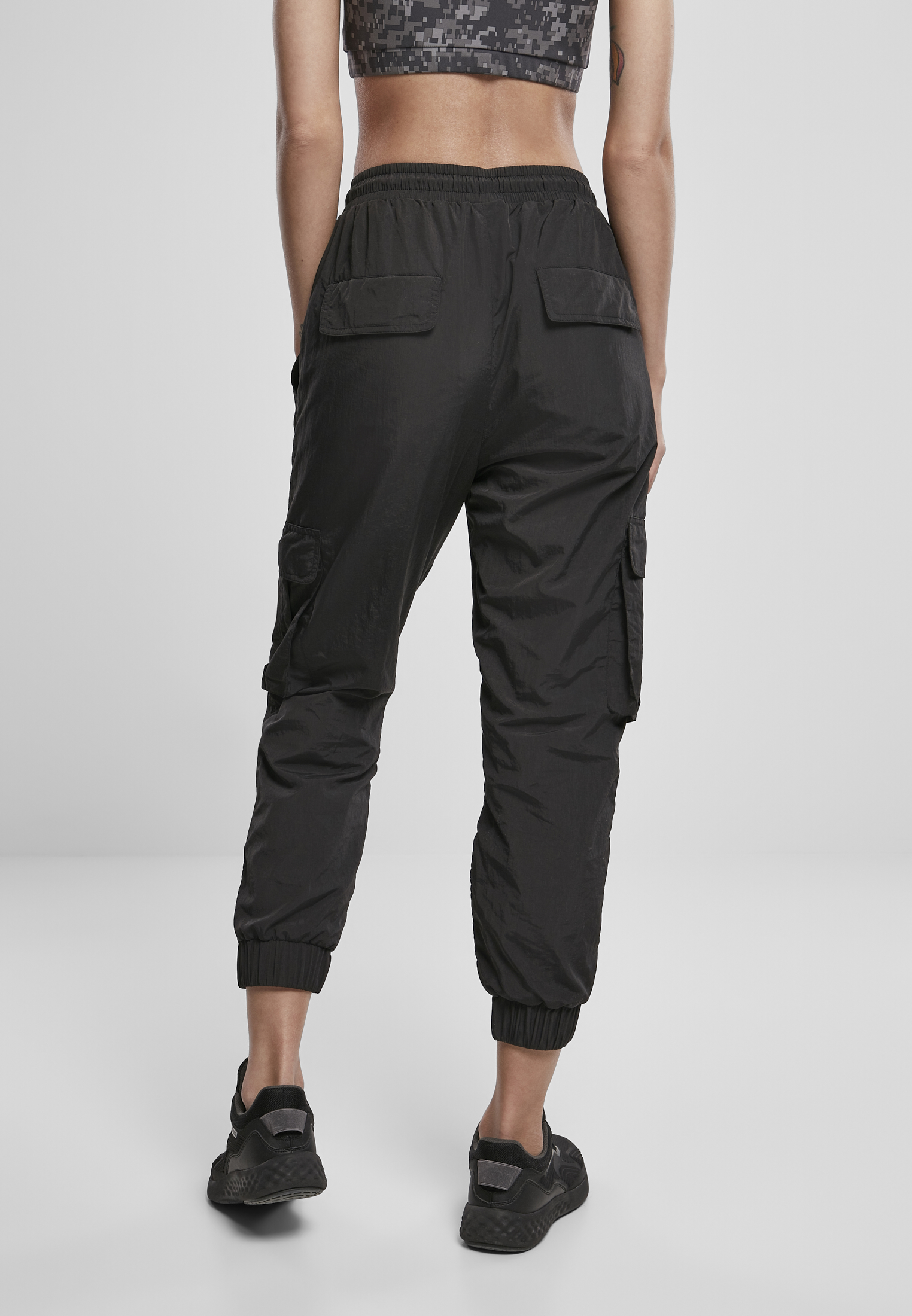 Ladies High Waist Crinkle Nylon Cargo Pants black L - variant image 2