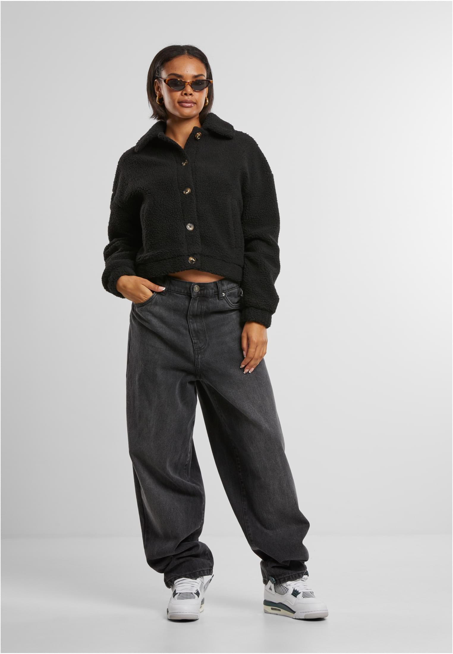 Veste courte Sherpa à boutons noire 3XL femme
 - variant image 2