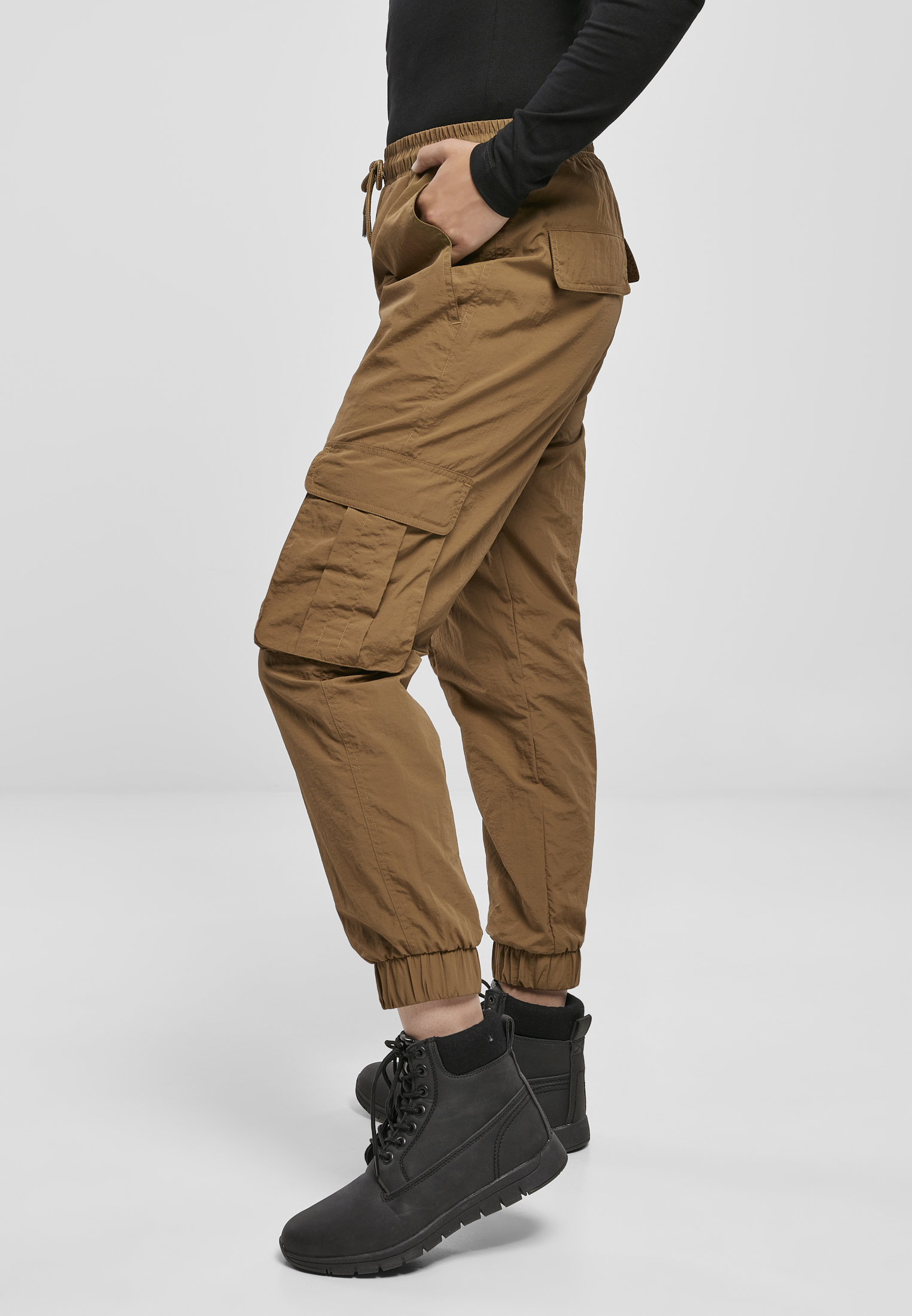 Ladies High Waist Crinkle Nylon Cargo Pants midground L - variant image 1
