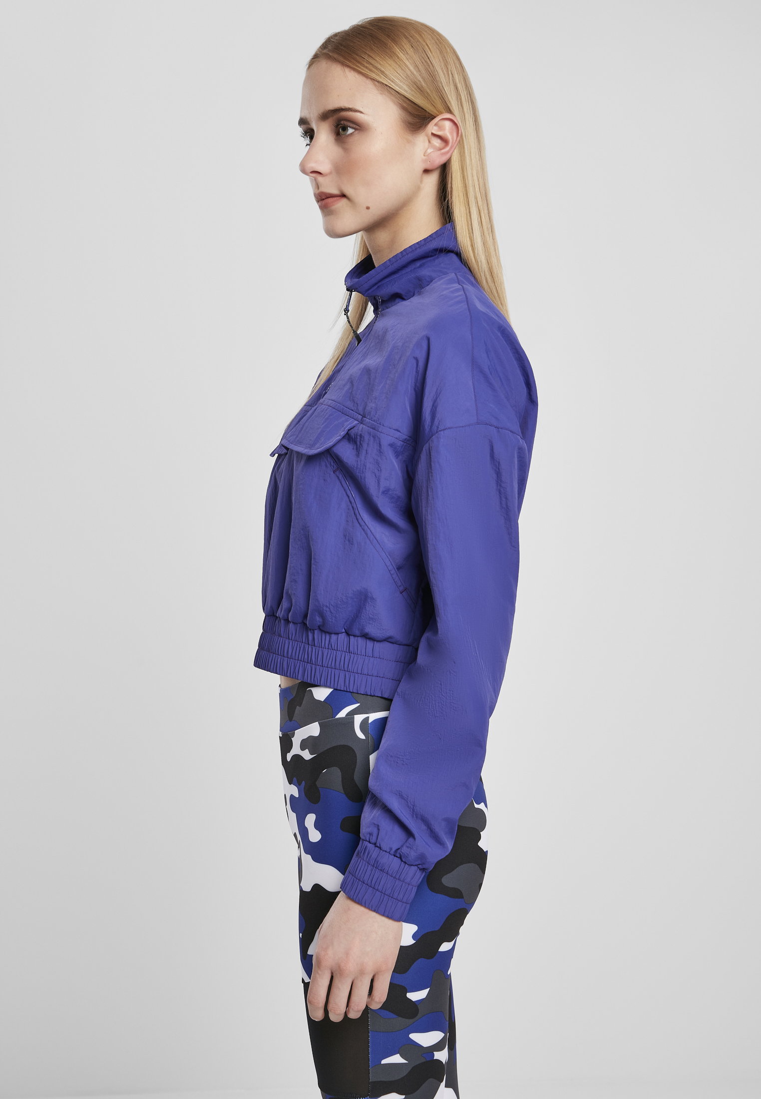 Ladies Cropped Crinkle Nylon Pull Over Jacket bluepurple M - variant image 1
