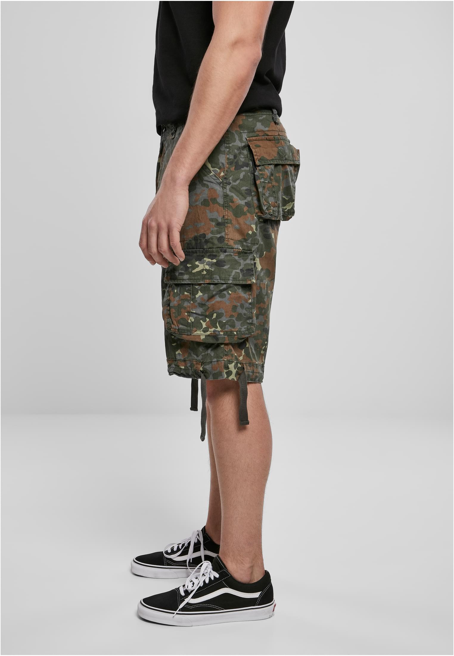 Urban Legend Cargo Shorts flecktarn 4XL - variant image 1
