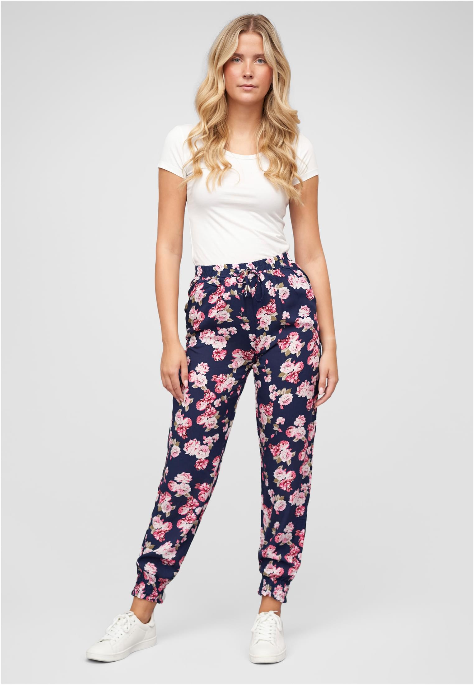 Viskose Hose mit Bündchen 2-Pockets & Blumen Print - related product back image 9