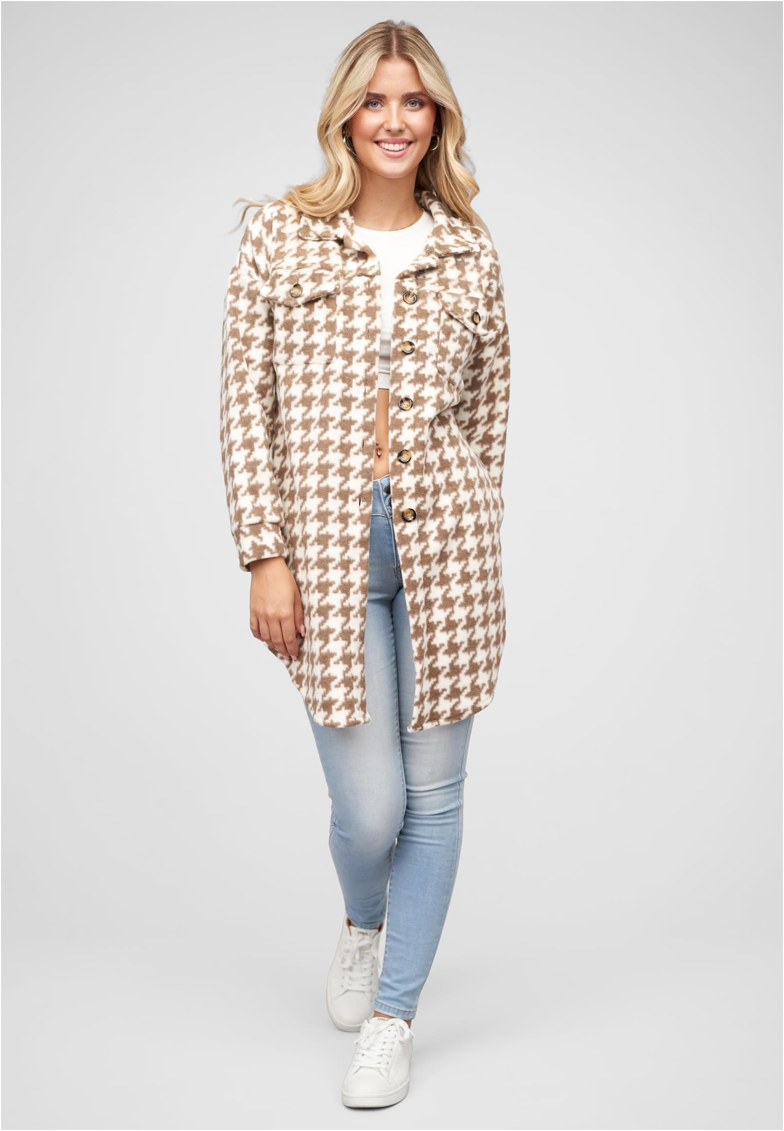 Jacke mit 2-Brusttaschen und Knopfleiste beige L - variant image 4