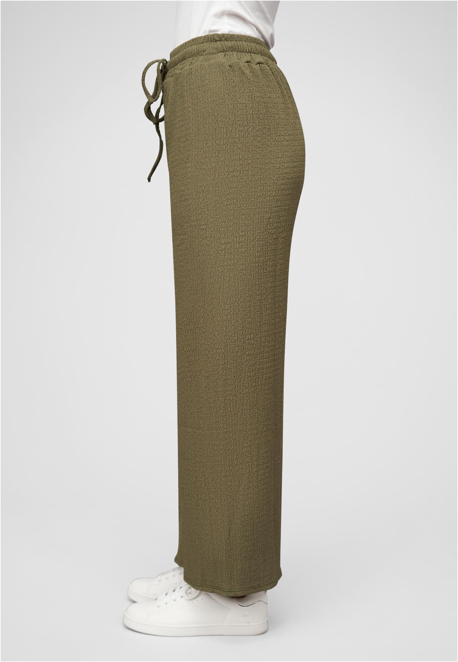 Sommerhose mit weitem Schnitt und Strukturstoff KH L - variant image 1
