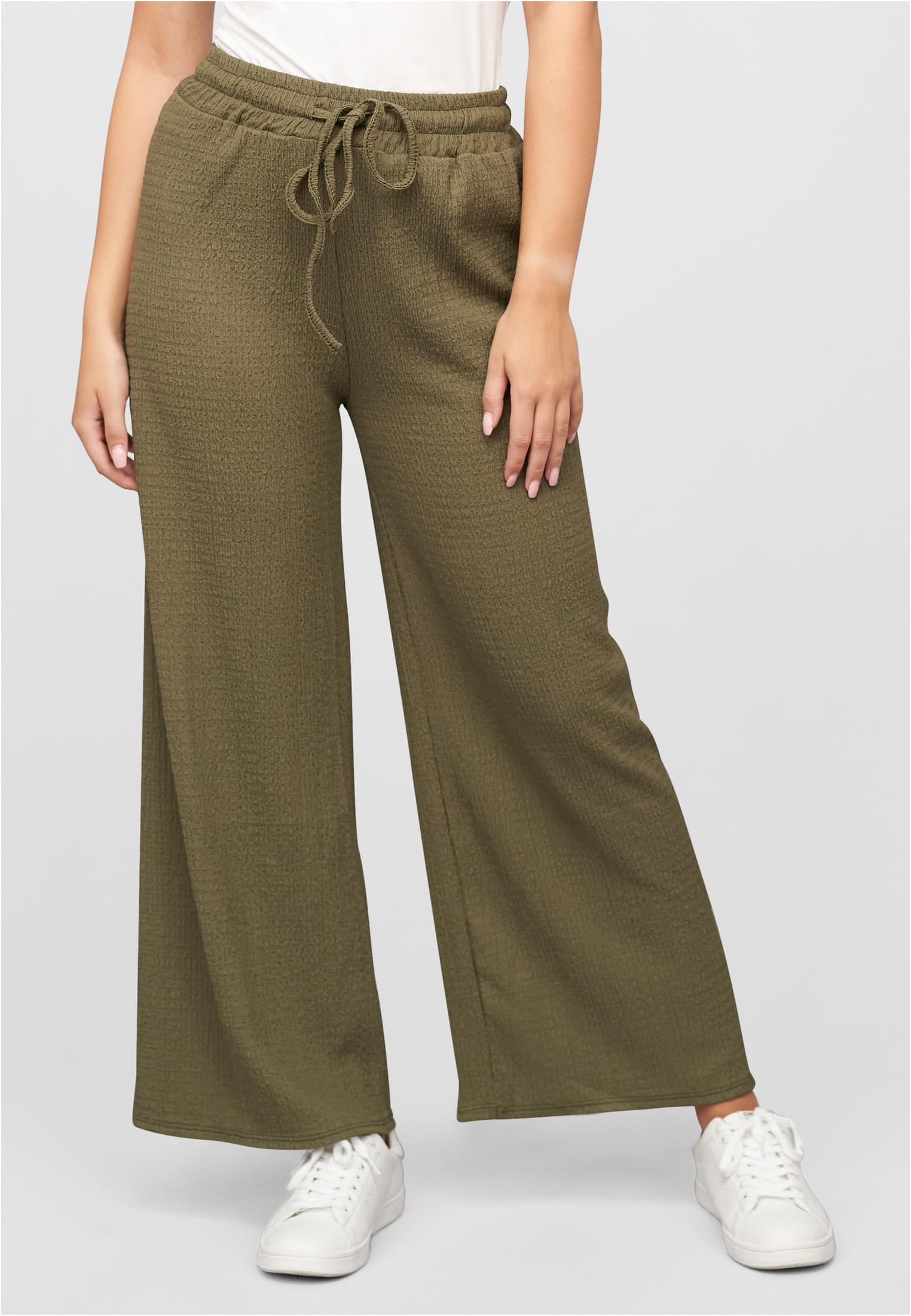 Sommerhose mit weitem Schnitt und Strukturstoff KH L - alternate variant 1