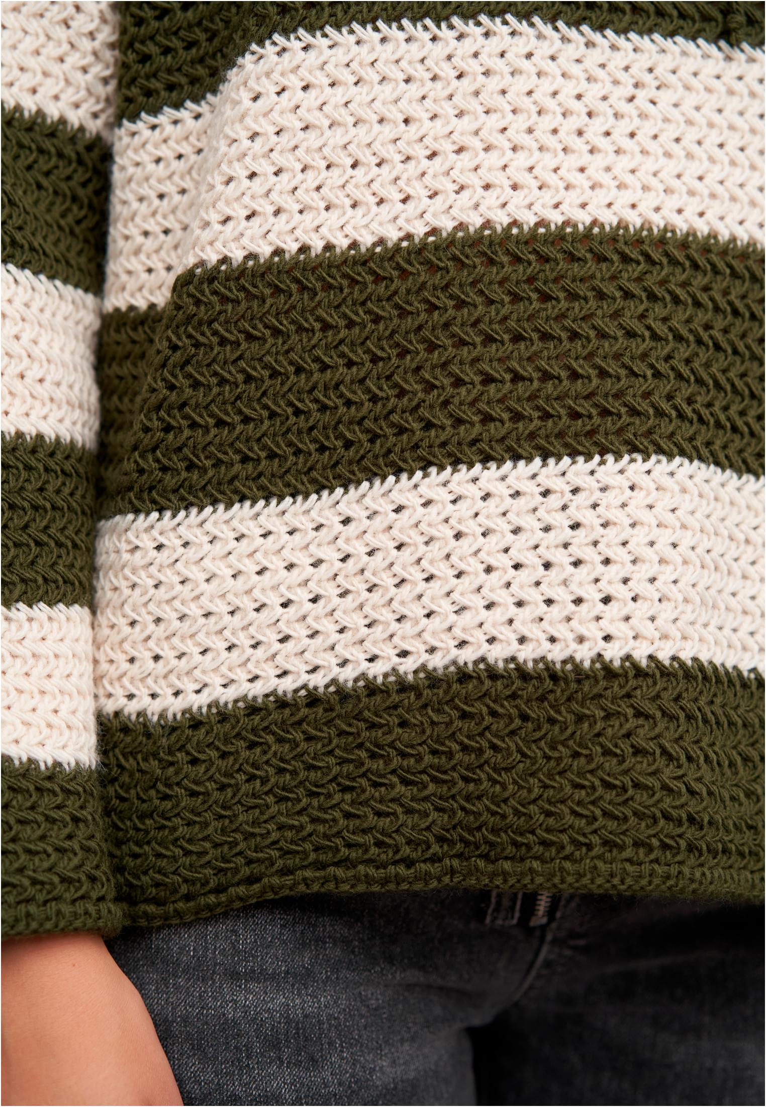 Strick-Hoodie mit Tunnelzug und Streifen military green L - variant image 5
