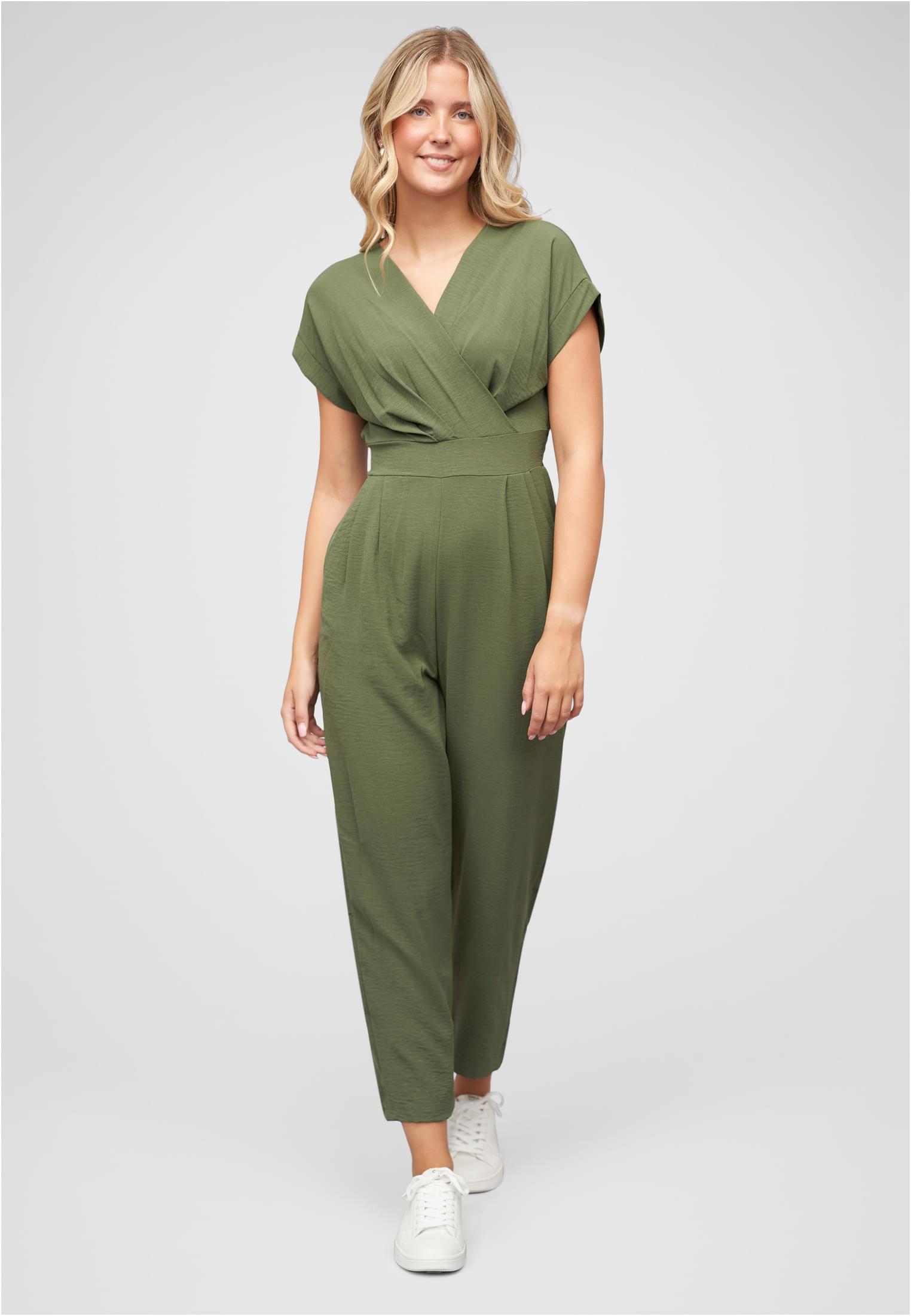 Jumpsuit in Wickeloptik mit 2-Pockets military green L - variant image 4