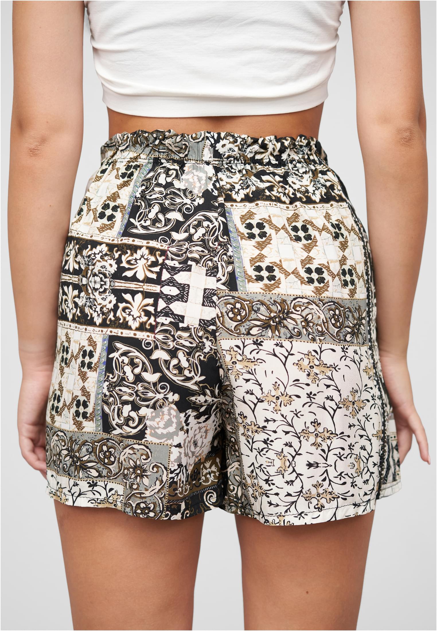 Viskose Shorts mit Bindegürtel und Paisley Print black L - variant image 2
