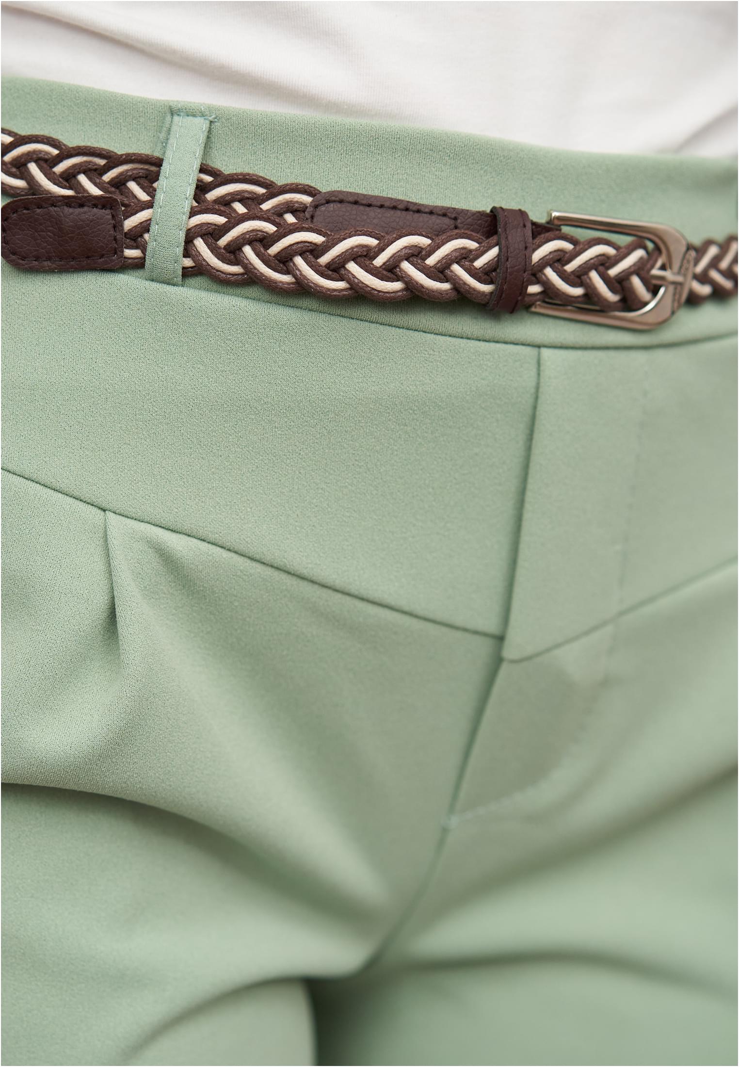 Scuba Crepe Shorts con bolsillos tipo flap incluidos cinturón de nido de abeja verde L
 - variant image 4