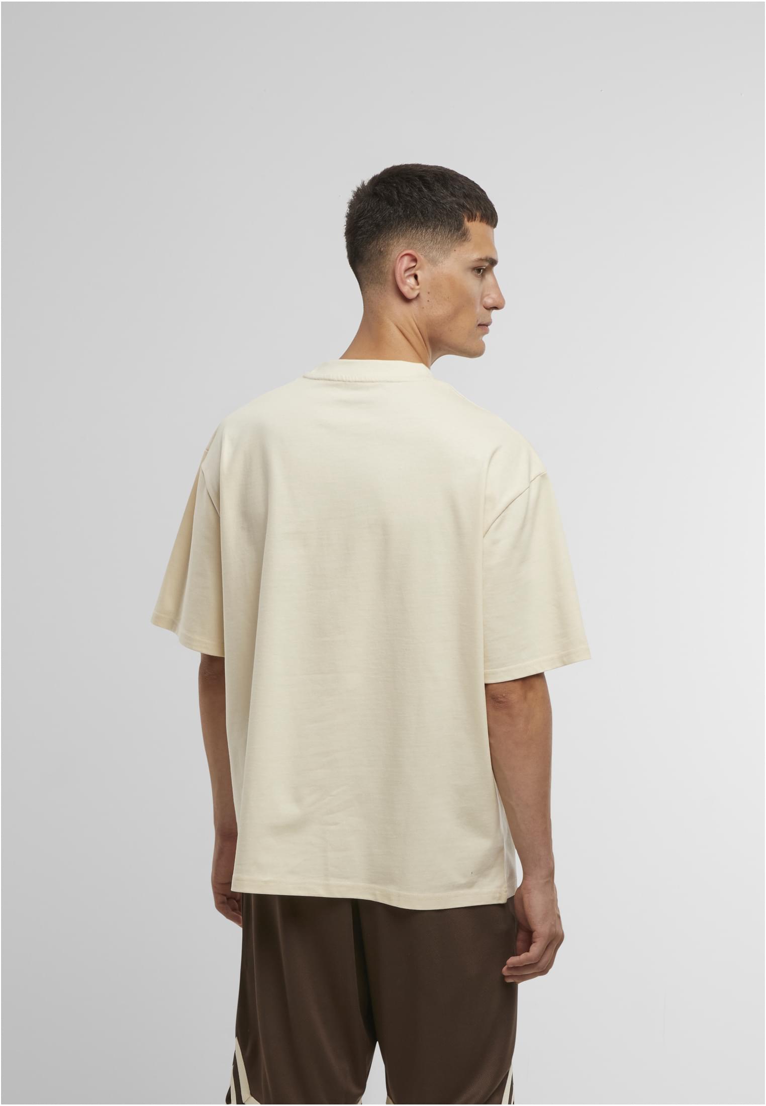  - variant image 1