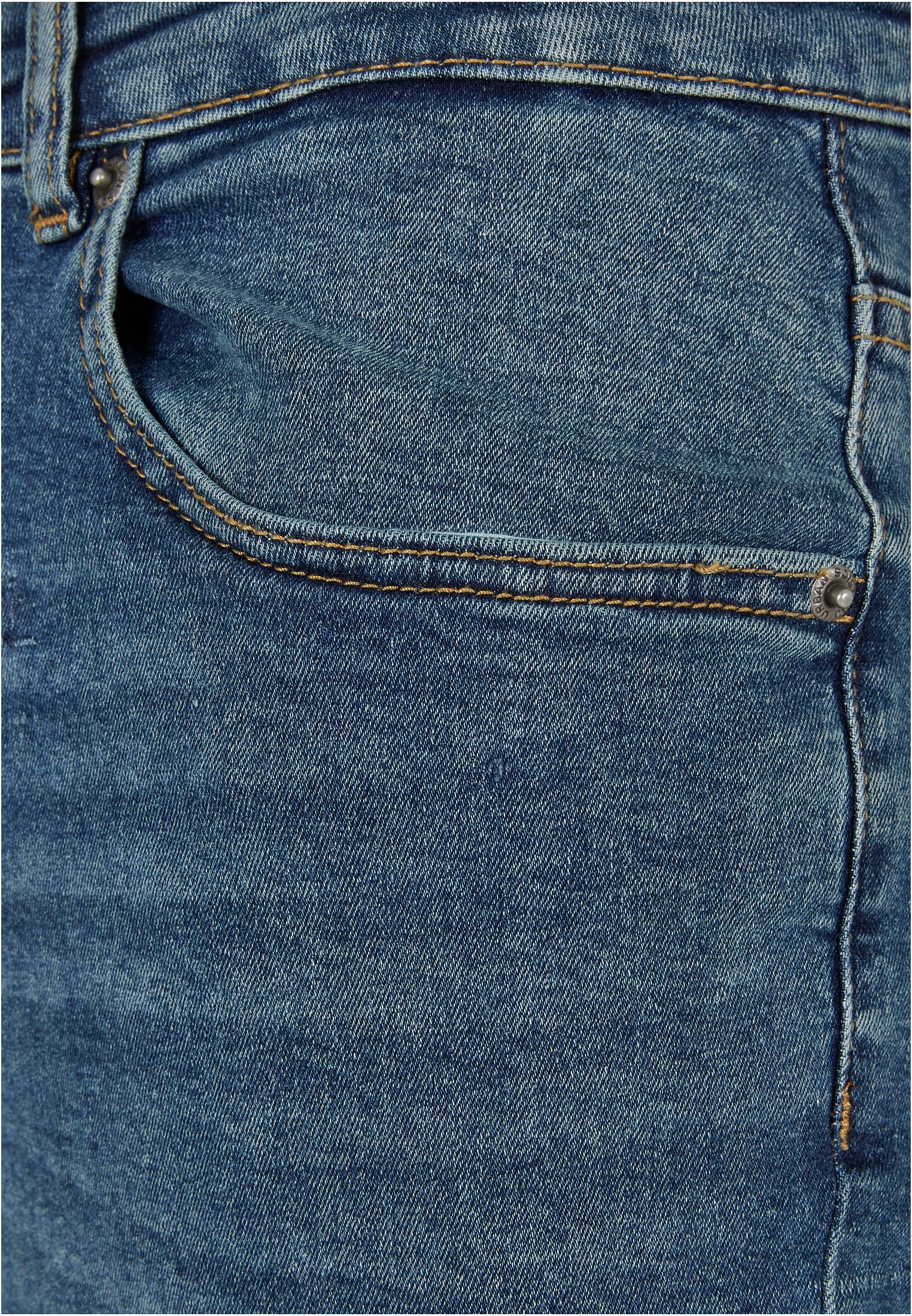  - variant image 9
