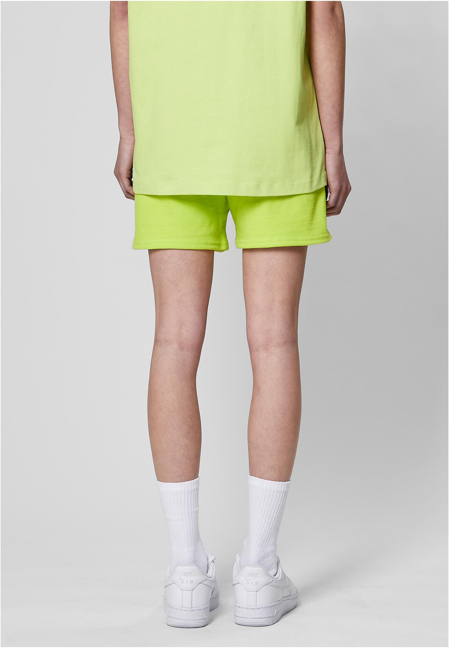 W-Essential Short lime L - variant image 2