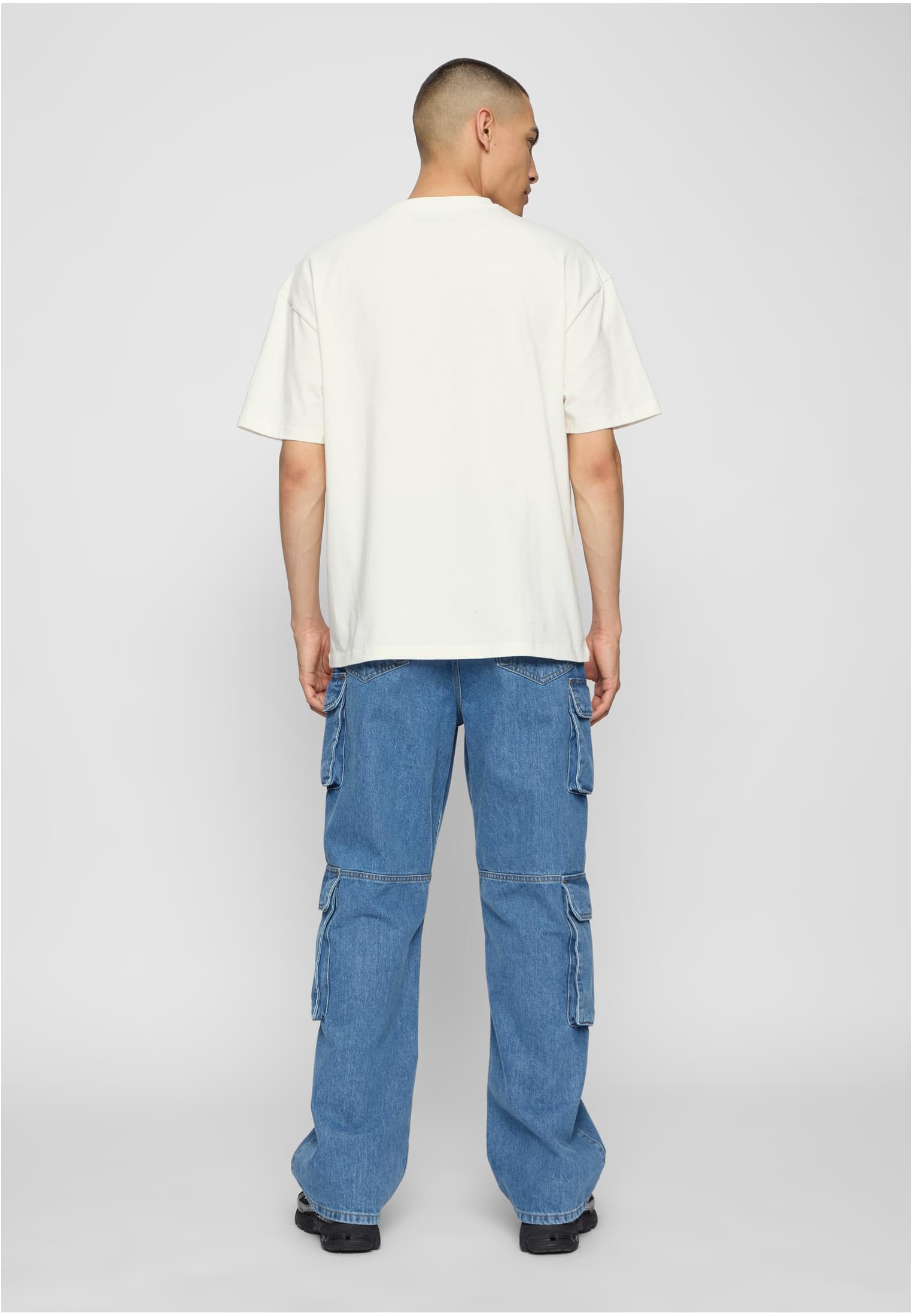  - variant image 3