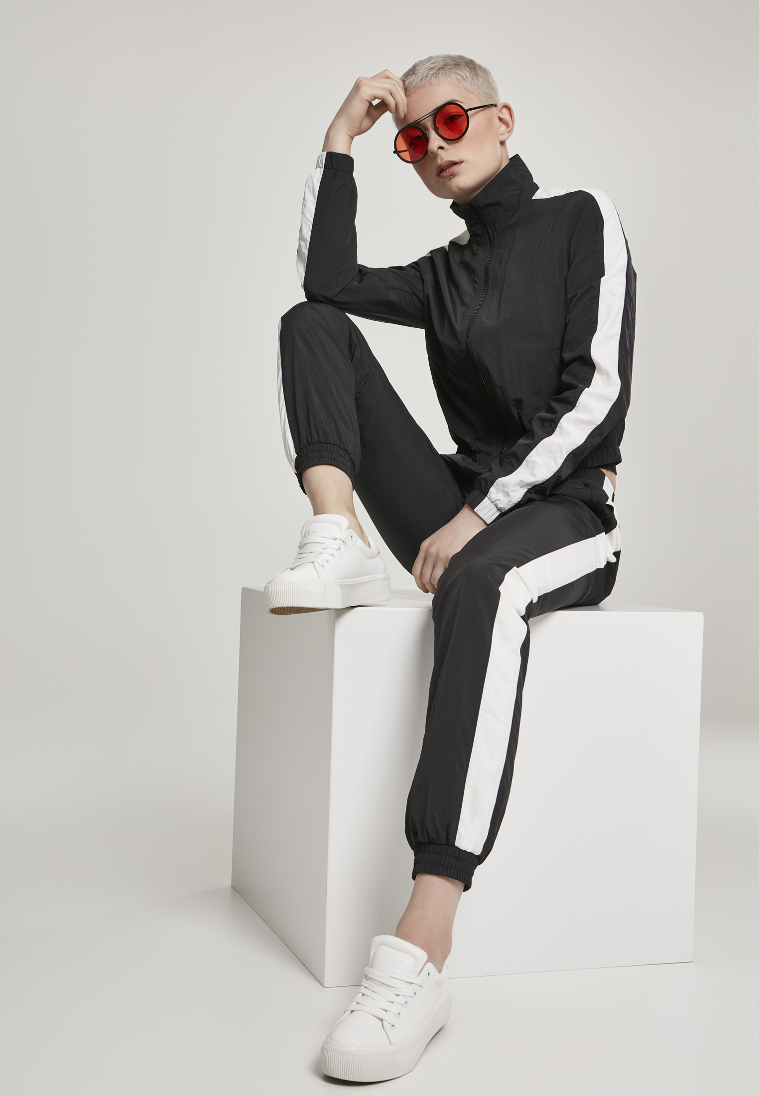 Ladies Short Striped Crinkle Track Jacket blk/wht L - variant image 4