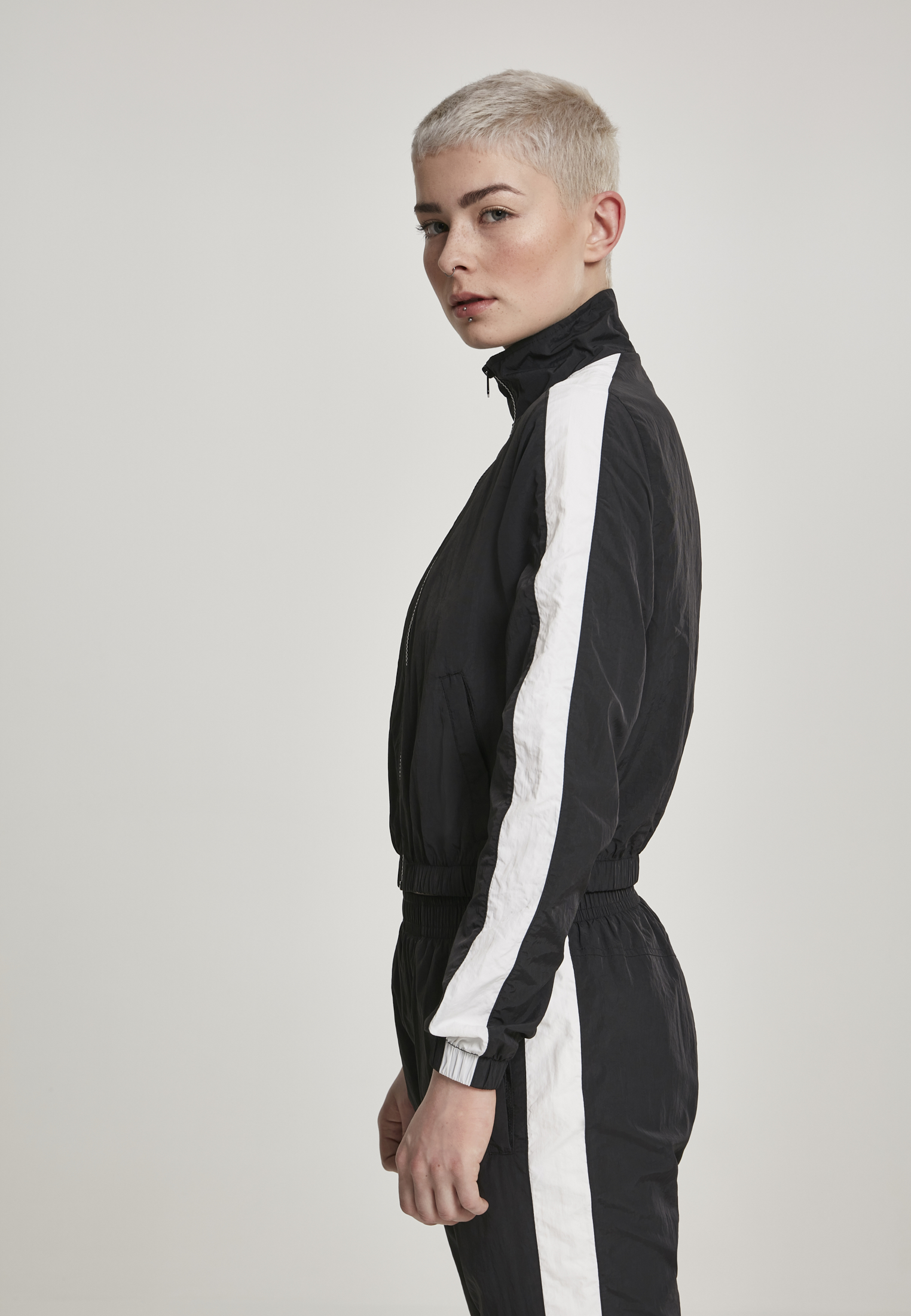 Ladies Short Striped Crinkle Track Jacket blk/wht L - variant image 1