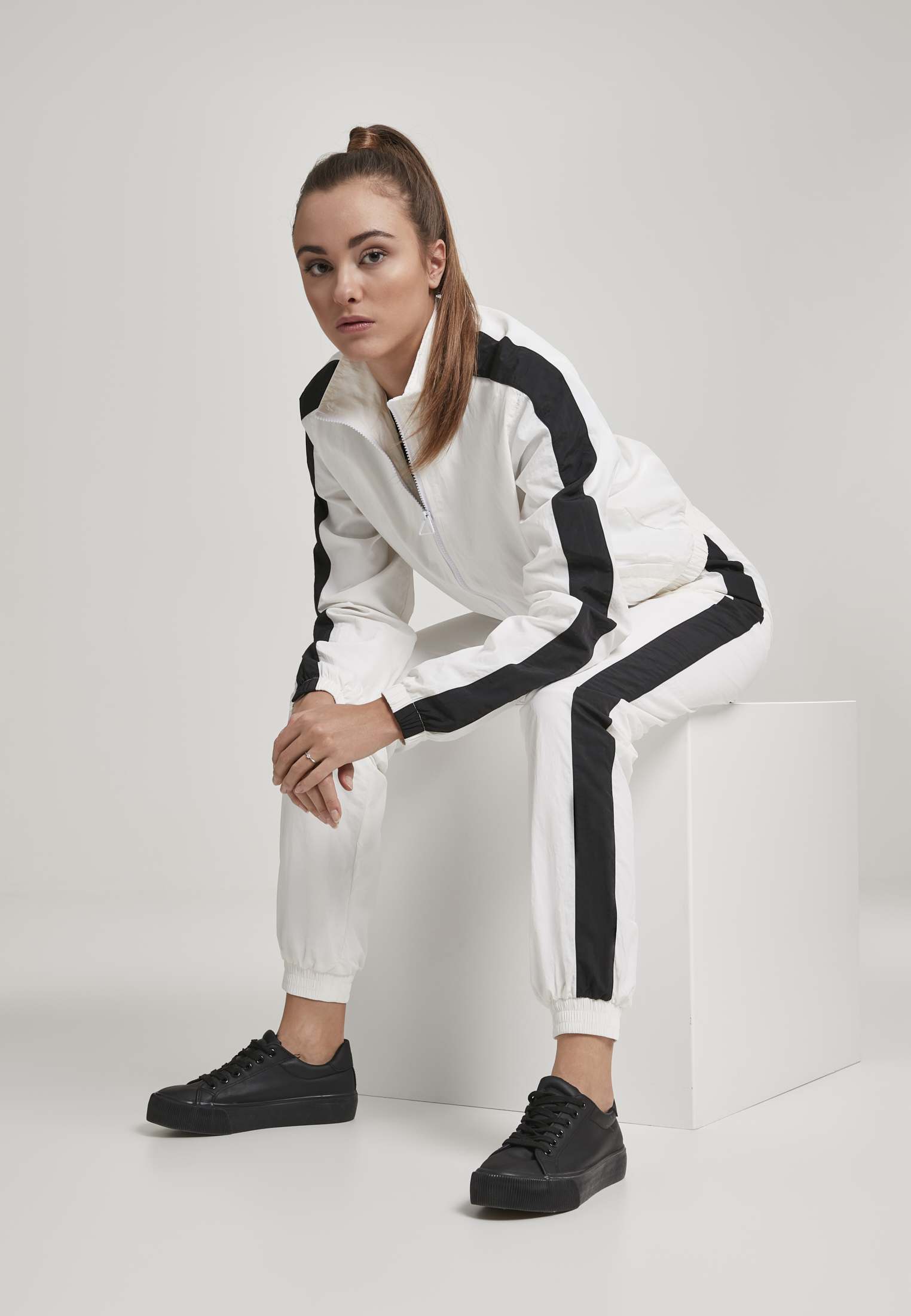 Ladies Short Striped Crinkle Track Jacket wht/blk L - variant image 7