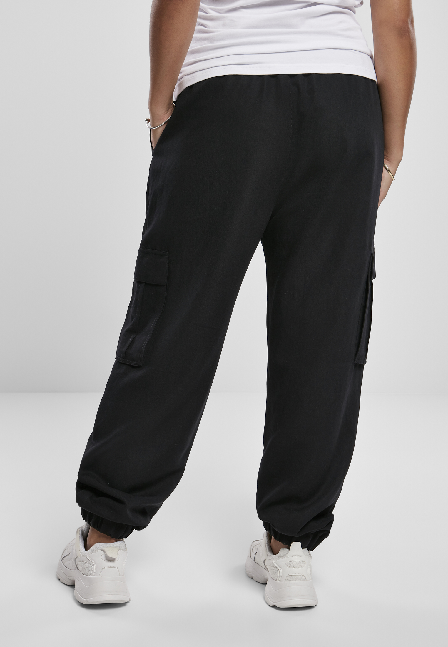 Ladies Viscose Twill Cargo Pants black 3XL - variant image 2