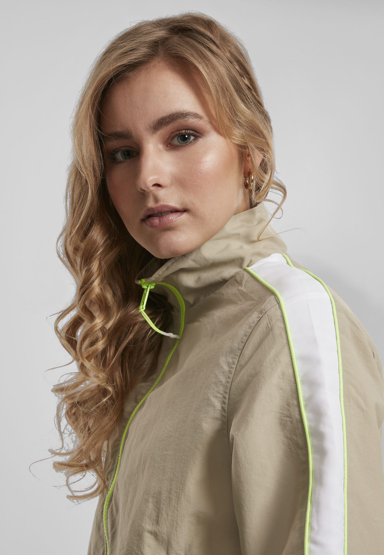 Ladies Short Piped Track Jacket concrete/electriclime L - variant image 6