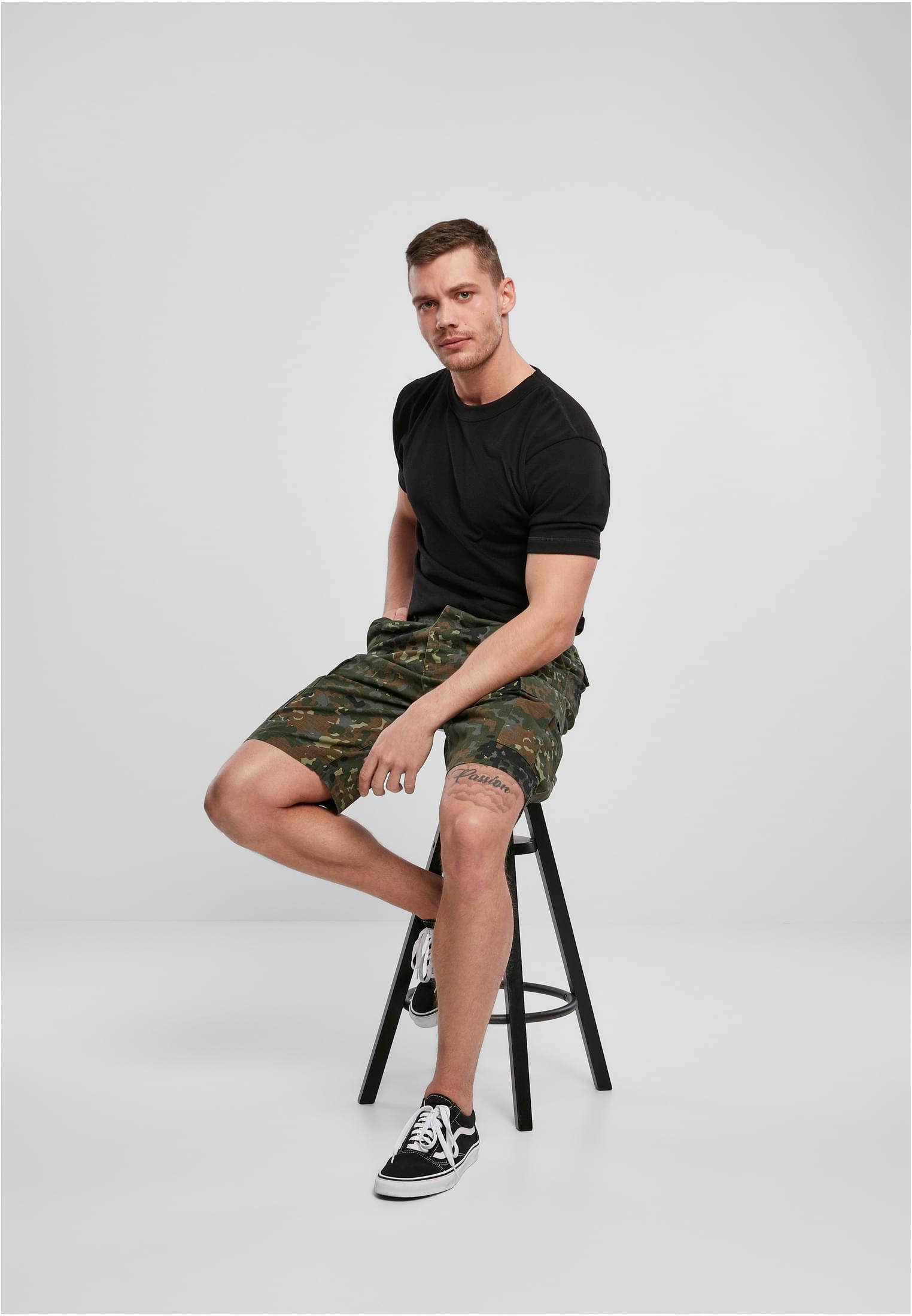 BDU Ripstop Shorts flecktarn 3XL
 - variant image 4